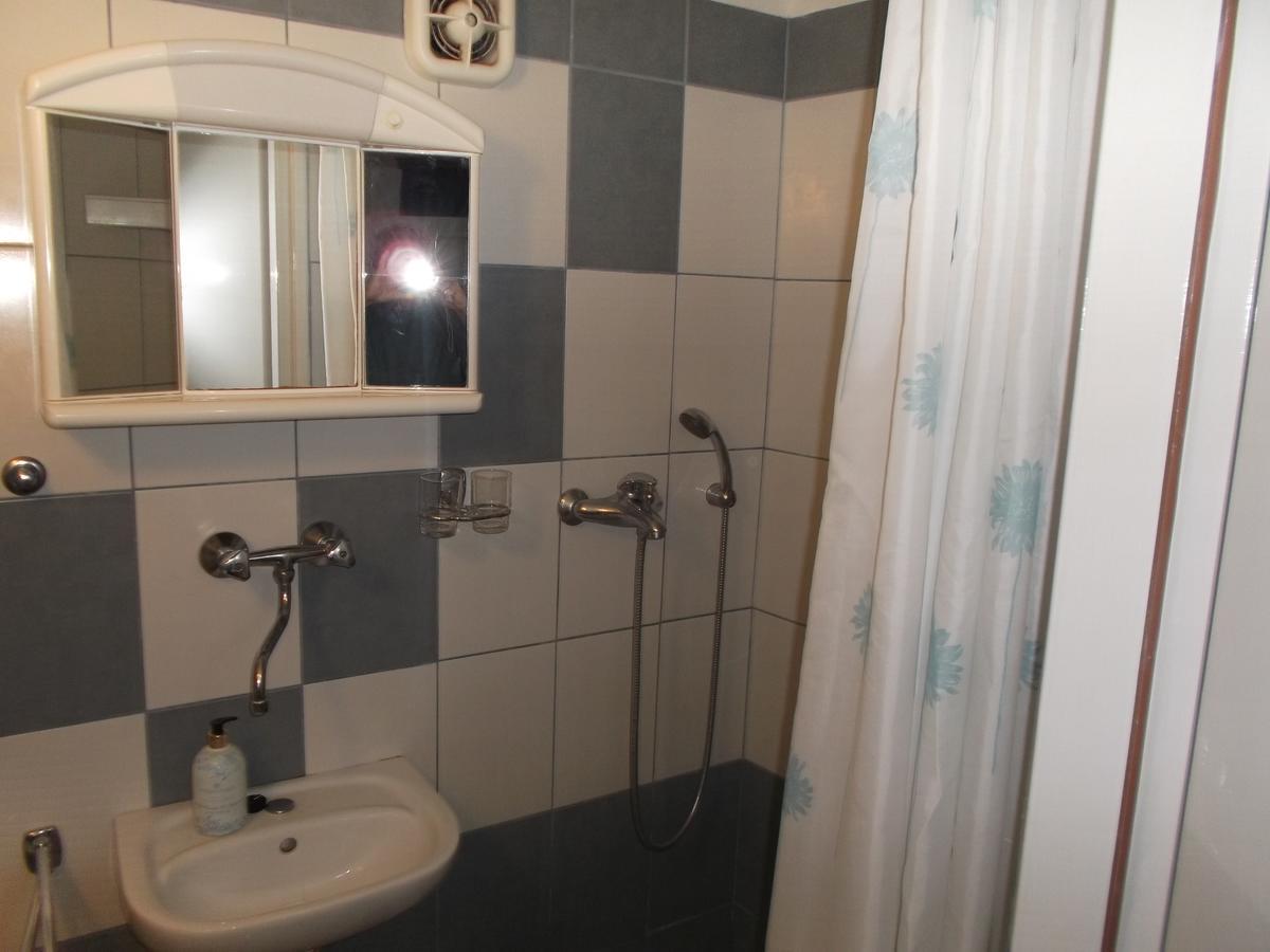 Neda Apartment มูร์แตร์ ภายนอก รูปภาพ