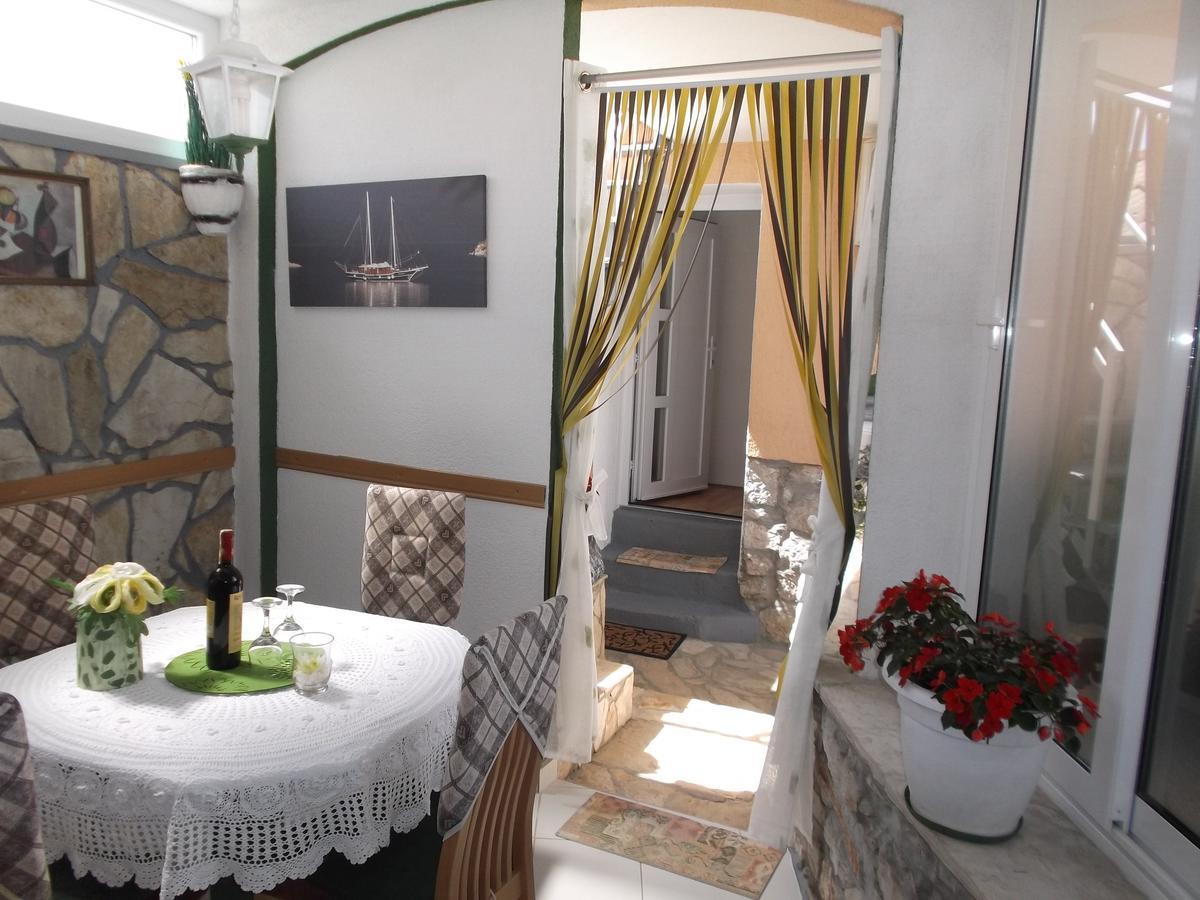 Neda Apartment มูร์แตร์ ภายนอก รูปภาพ